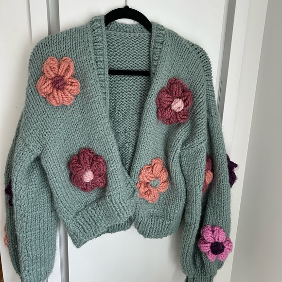 Floral handmade sweater | Oversized - Picture 2 of 5